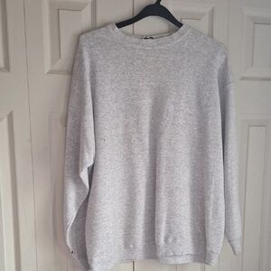 Men's Gray Sweater Size XL